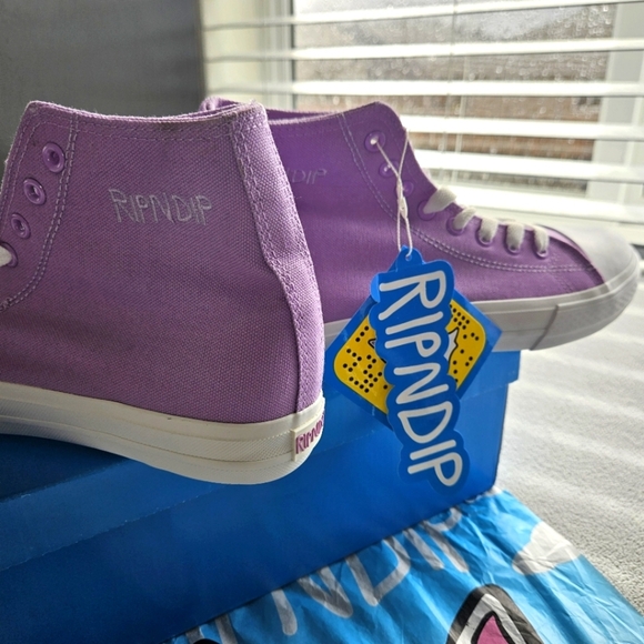 NWT!!! RIPNDIP Lord Nermal High Top Shoe Levander and White Women's Size 9 - Picture 3 of 7